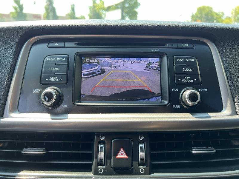 Used 2017 Kia Optima LX FWD image 13