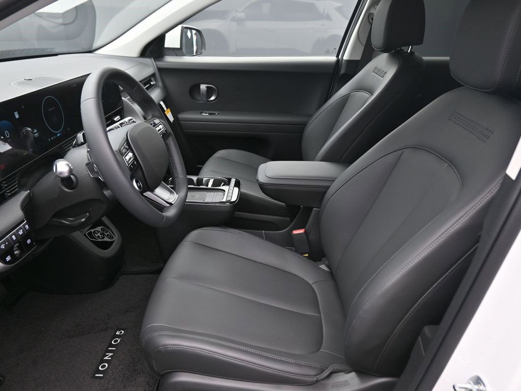New 2025 Hyundai Ioniq 5 SEL image 10