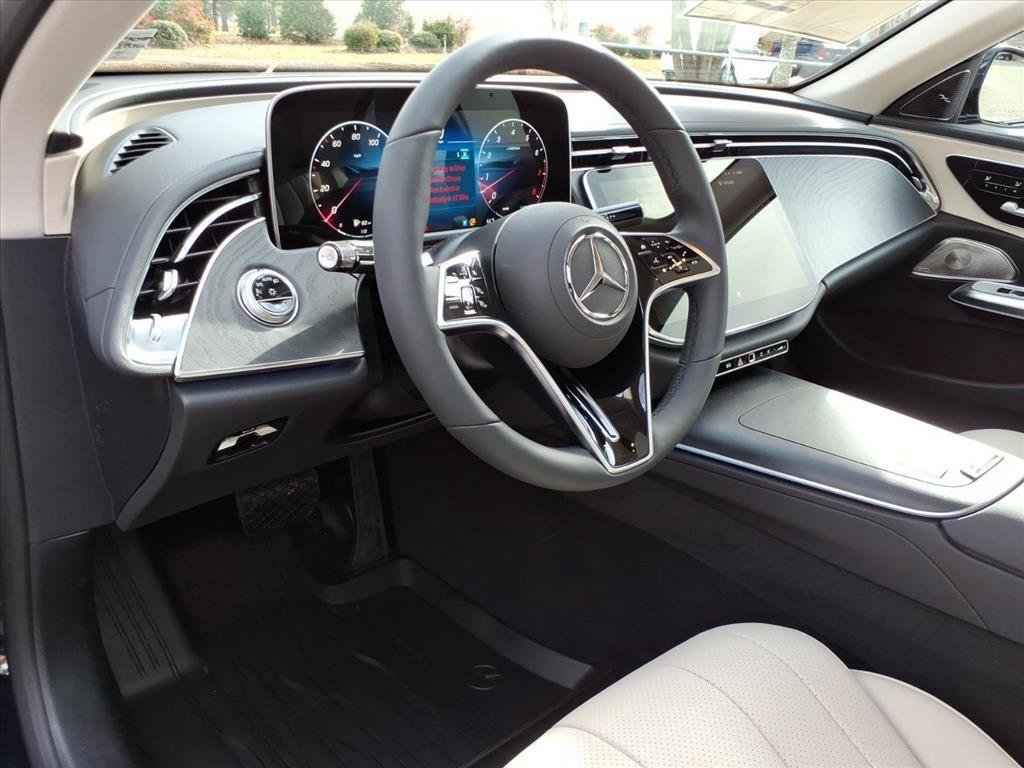 New 2026 Mercedes-Benz E 450 4MATIC Sedan image 10