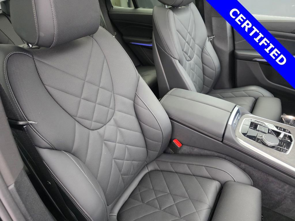 Certified 2025 BMW X5 sDrive40i w/ Premium Package image 26