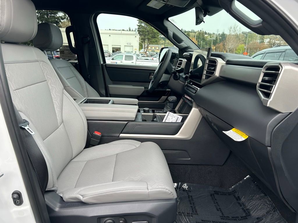 New 2025 Toyota Tundra Limited image 16