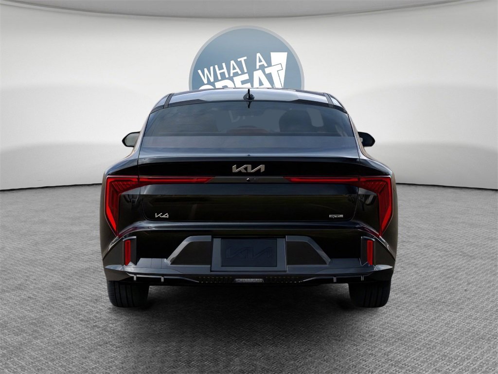 New 2025 Kia K4 GT-Line image 5