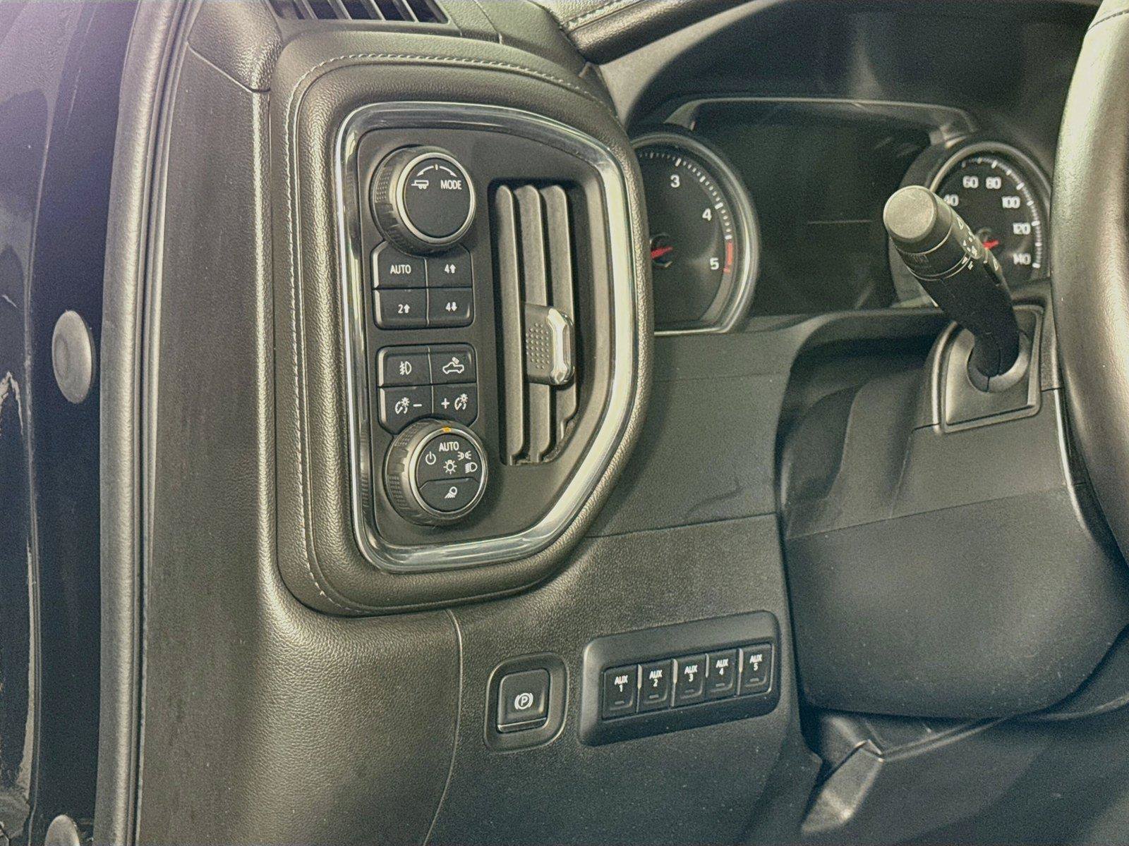 Used 2022 Chevrolet Silverado 3500 High Country w/ Z71 Off-Road Package AWD/4WD image 4