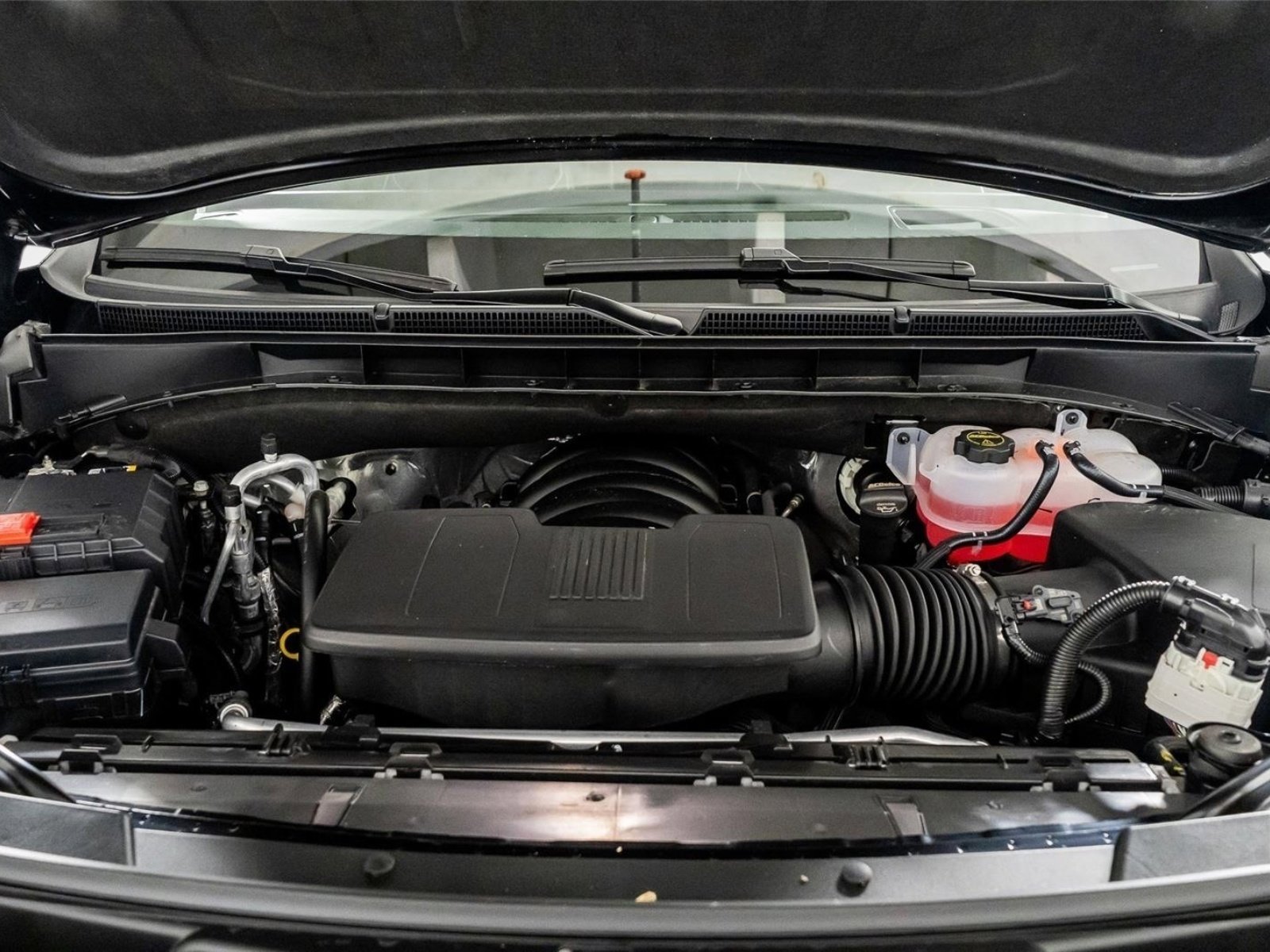 Used 2026 Cadillac Escalade Sport image 60