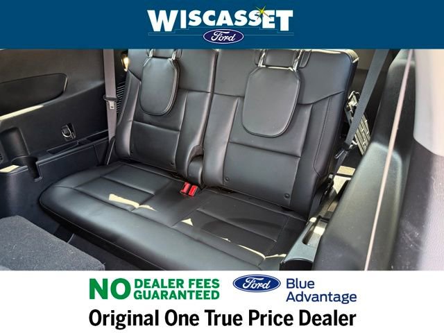 Certified 2022 Ford Explorer XLT w/ Equipment Group 202A image 7