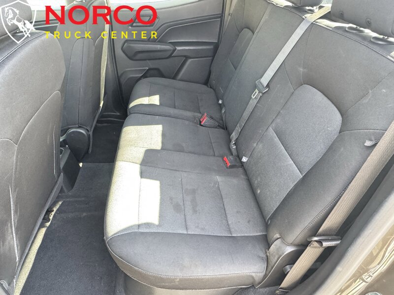 Used 2023 Chevrolet Colorado W/T RWD image 13