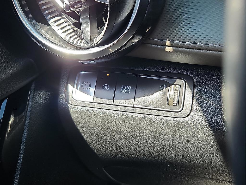 Used 2025 Chevrolet Equinox LT w/ Convenience Package II FWD image 13