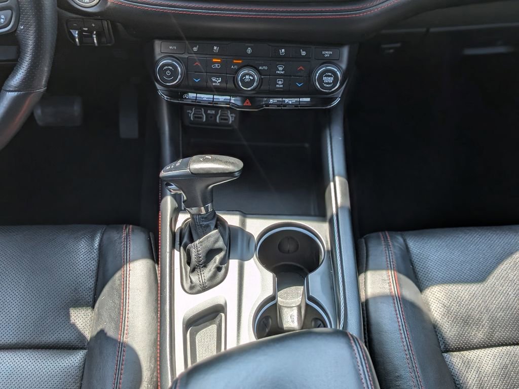 Used 2024 Dodge Durango GT image 16