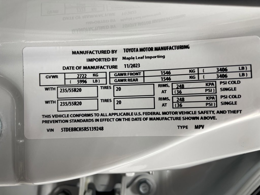 Used 2024 Toyota Highlander Platinum image 25