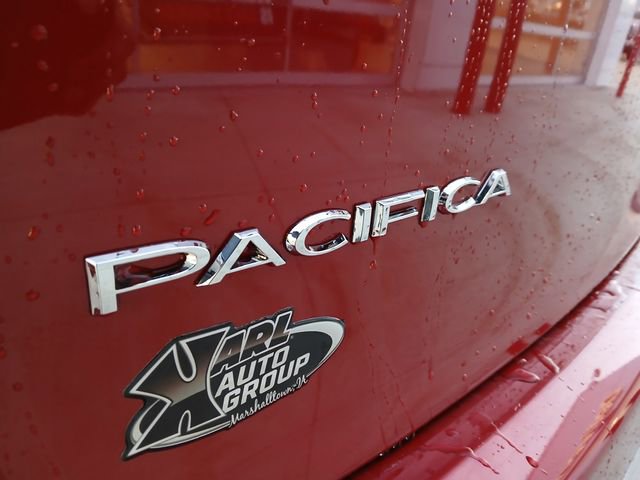 New 2026 Chrysler Pacifica Select image 30