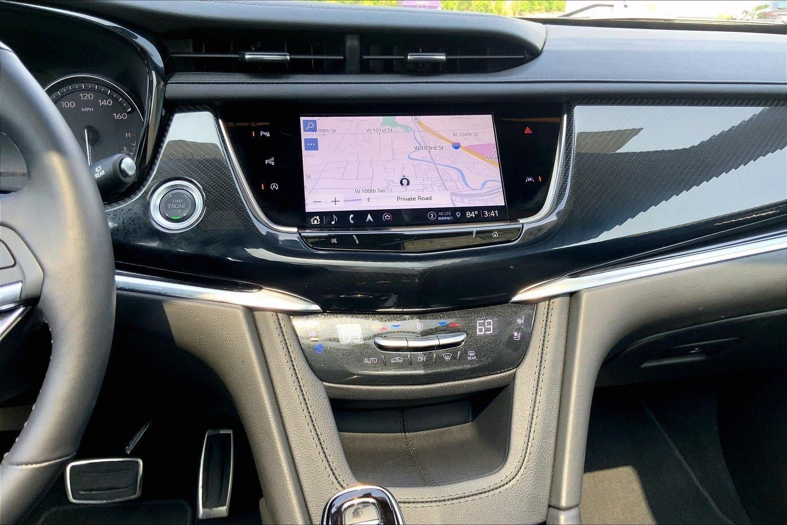 Certified 2025 Cadillac XT6 Sport w/ Technology Package AWD/4WD image 6