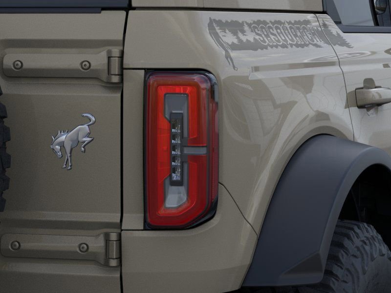 New 2025 Ford Bronco Outer Banks w/ Sasquatch Package AWD/4WD image 23