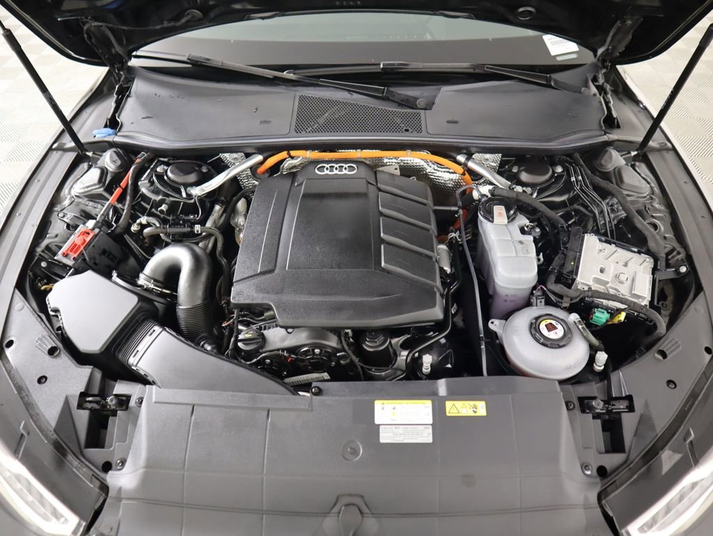 Certified 2021 Audi A7 e Premium Plus w/ Executive Package image 30