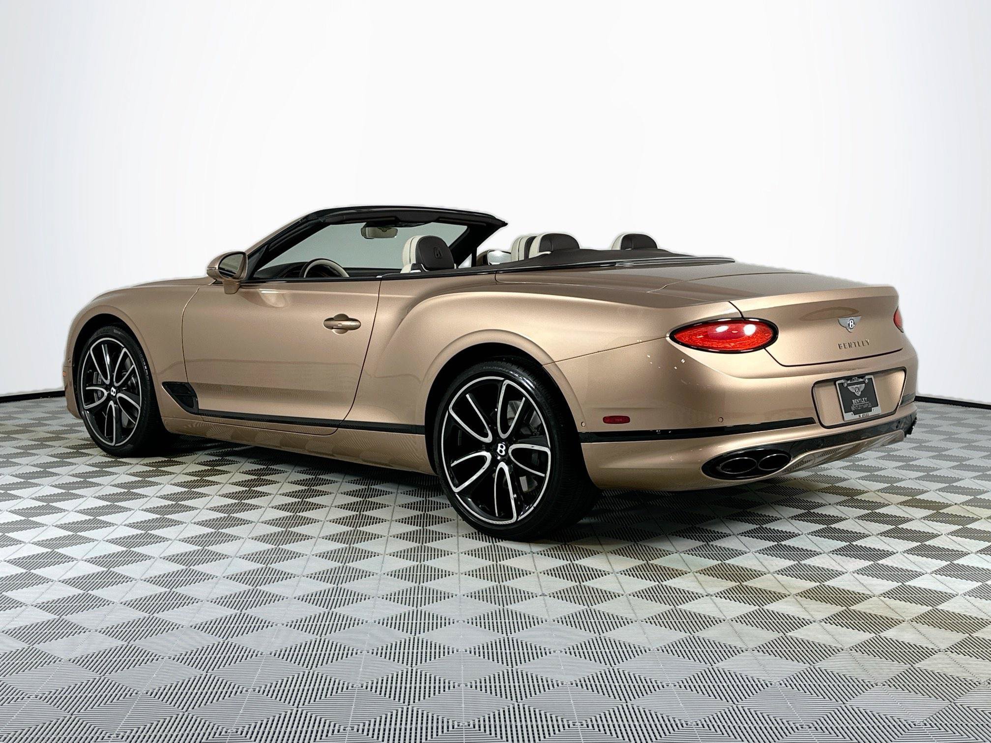 Certified 2022 Bentley Continental GT AWD/4WD image 3