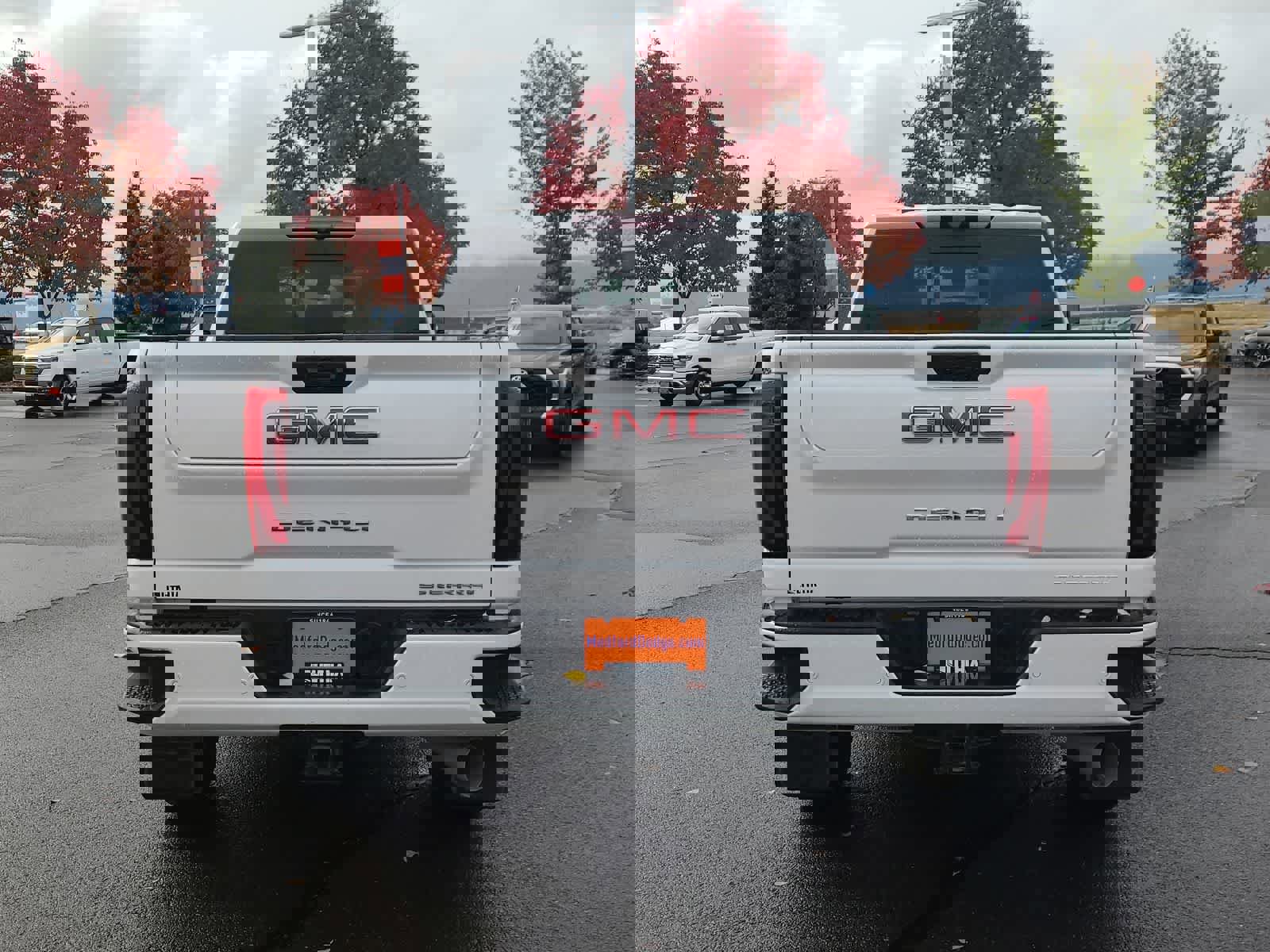 Used 2024 GMC Sierra 3500 Denali w/ Denali Reserve Package image 13