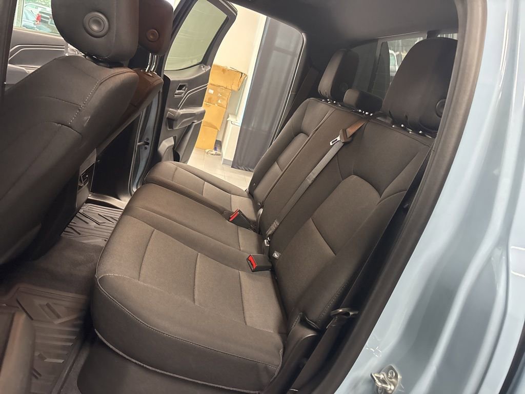 Used 2025 Chevrolet Colorado W/T w/ Advanced Trailering Package image 22