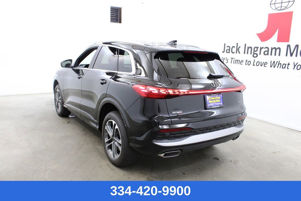 New 2025 Audi Q5 Premium image 2
