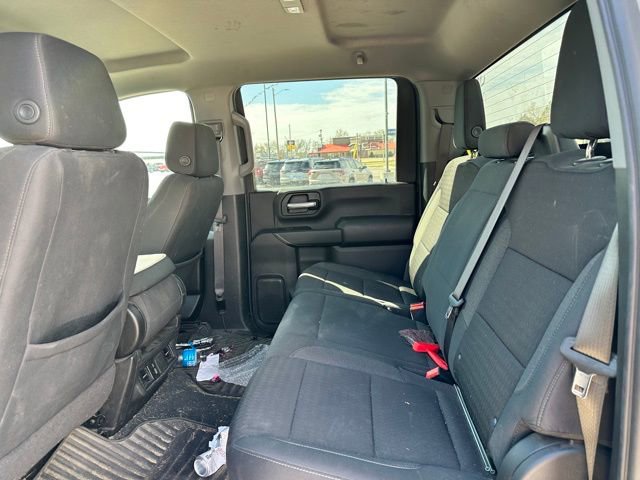 Used 2024 Chevrolet Silverado 2500 Custom w/ Custom Value Package image 8