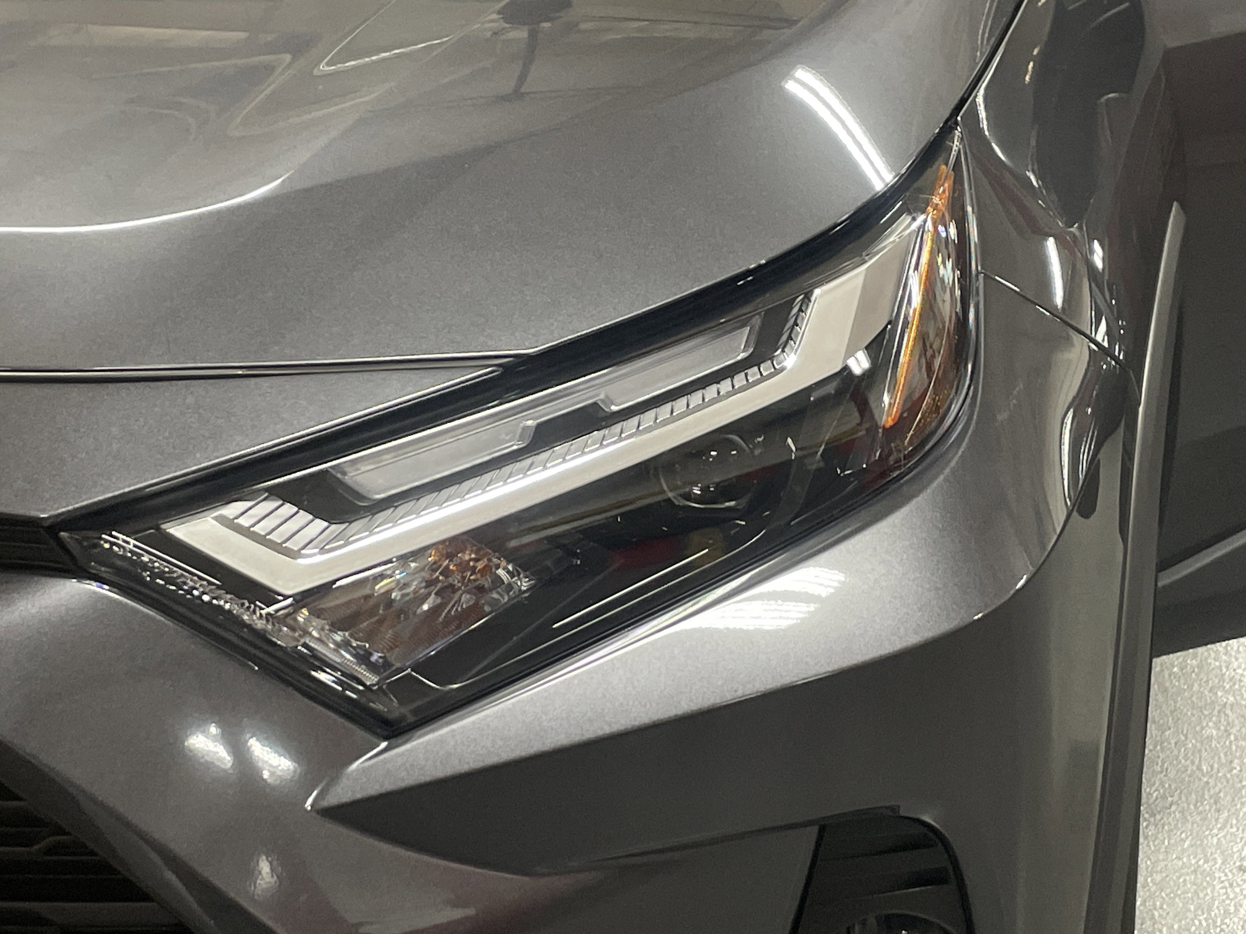 Used 2025 Toyota RAV4 XLE image 6