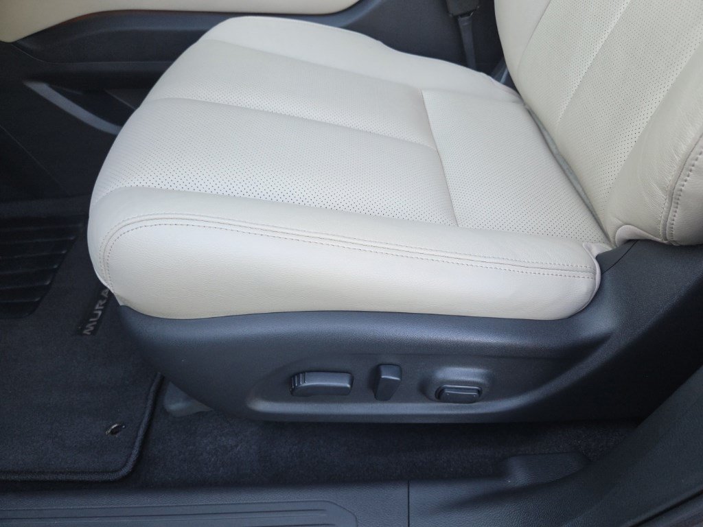 Used 2024 Nissan Murano SL AWD/4WD image 16