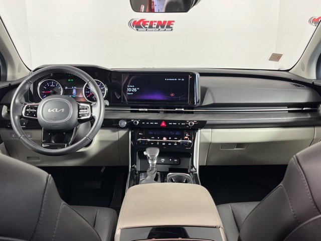 Used 2024 Kia Carnival EX FWD image 13
