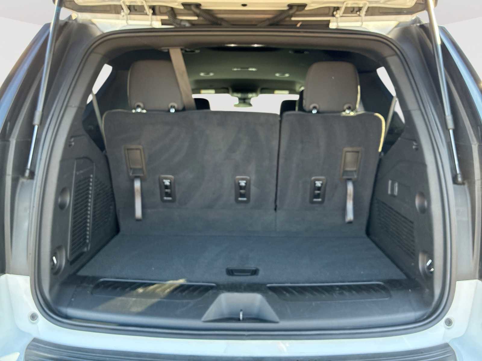 Certified 2024 Chevrolet Tahoe LS w/ Driver Alert Package image 25