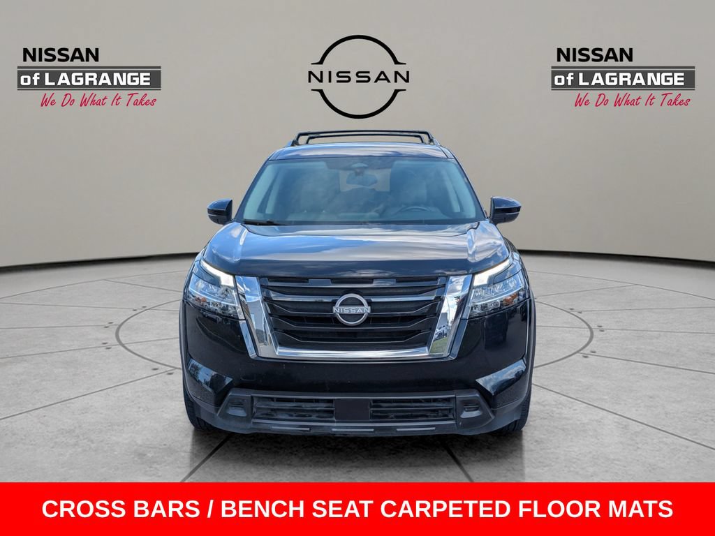 Used 2022 Nissan Pathfinder SV FWD image 2