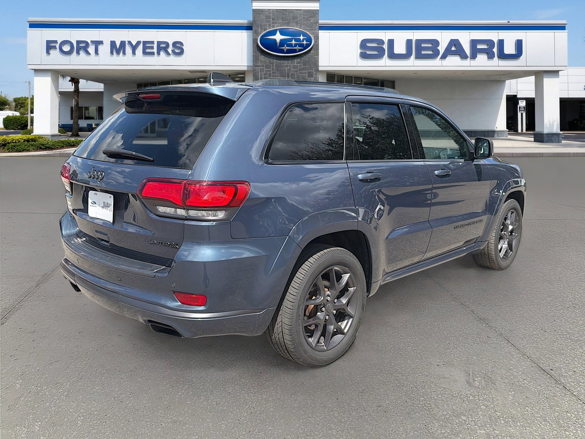 Used 2019 Jeep Grand Cherokee Limited X image 3