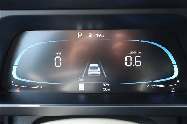 New 2026 Hyundai Elantra SEL Sport FWD image 15