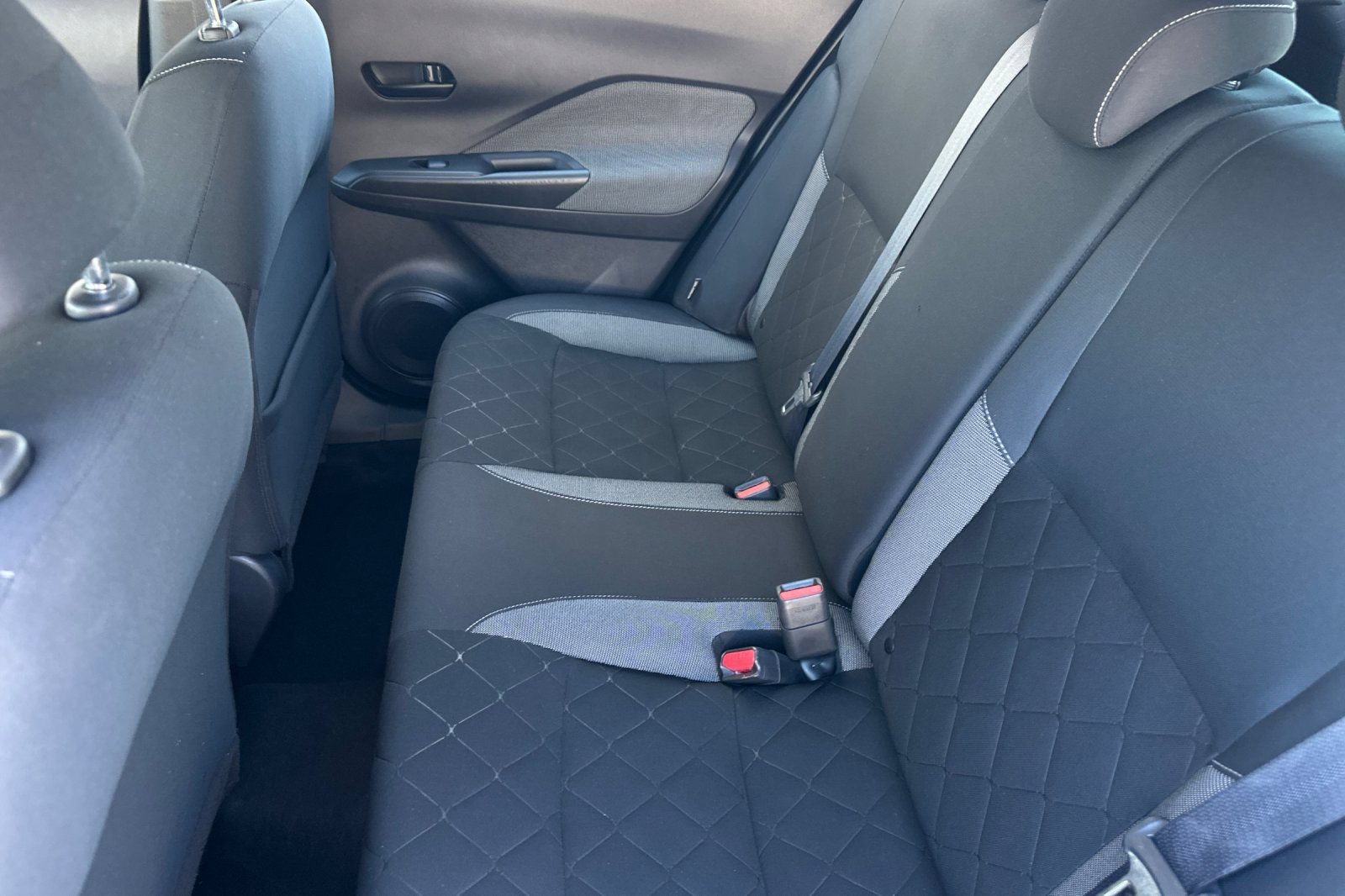 Used 2020 Nissan Kicks S FWD image 12