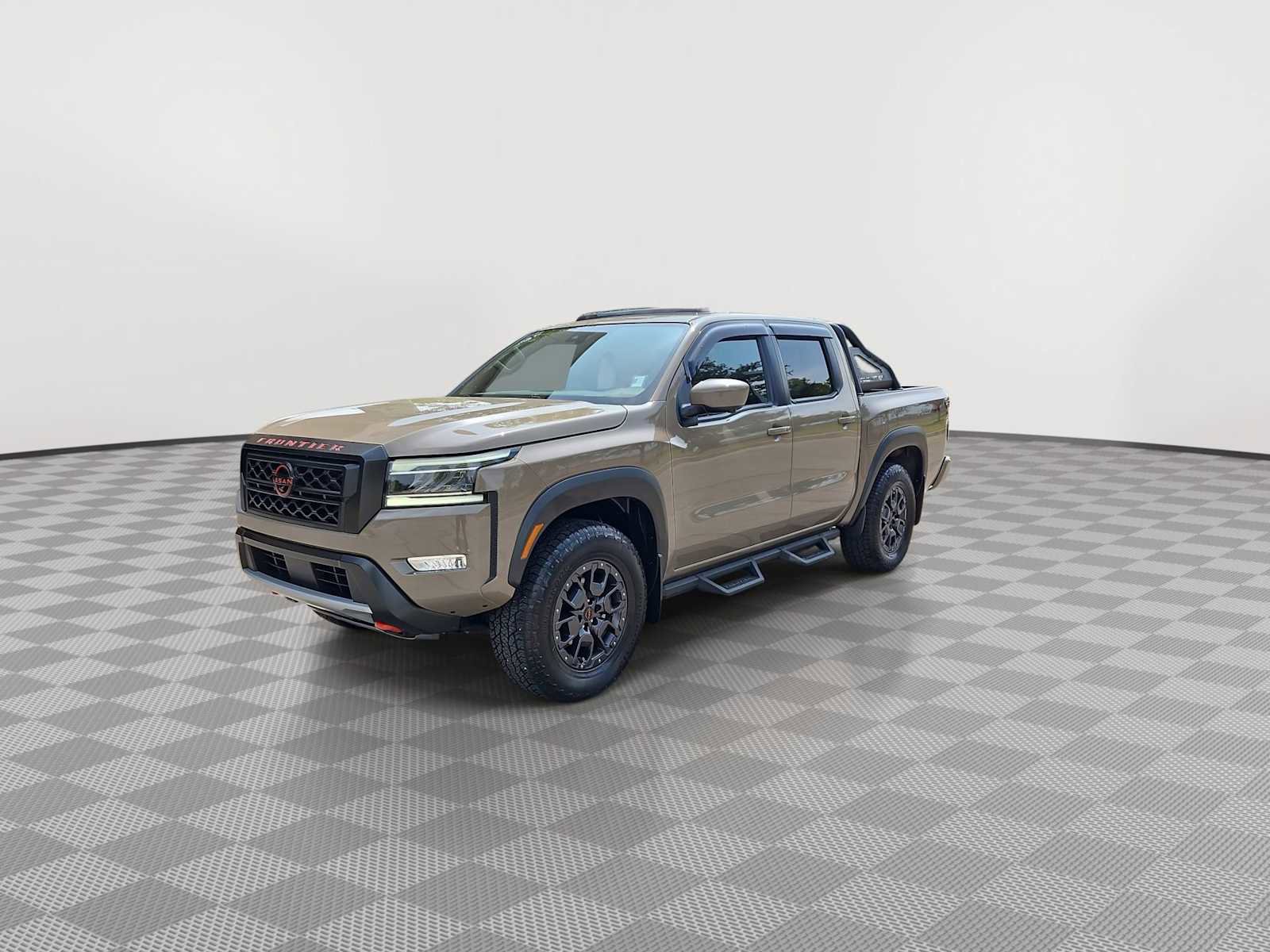 Used 2023 Nissan Frontier PRO-4X w/ Pro-4X Premium Package AWD/4WD image 4