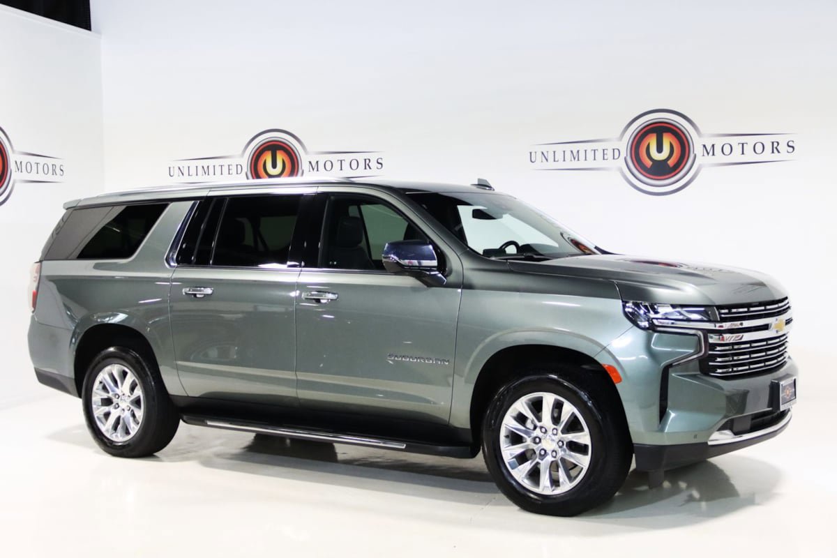 Used 2023 Chevrolet Suburban Premier AWD/4WD image 6