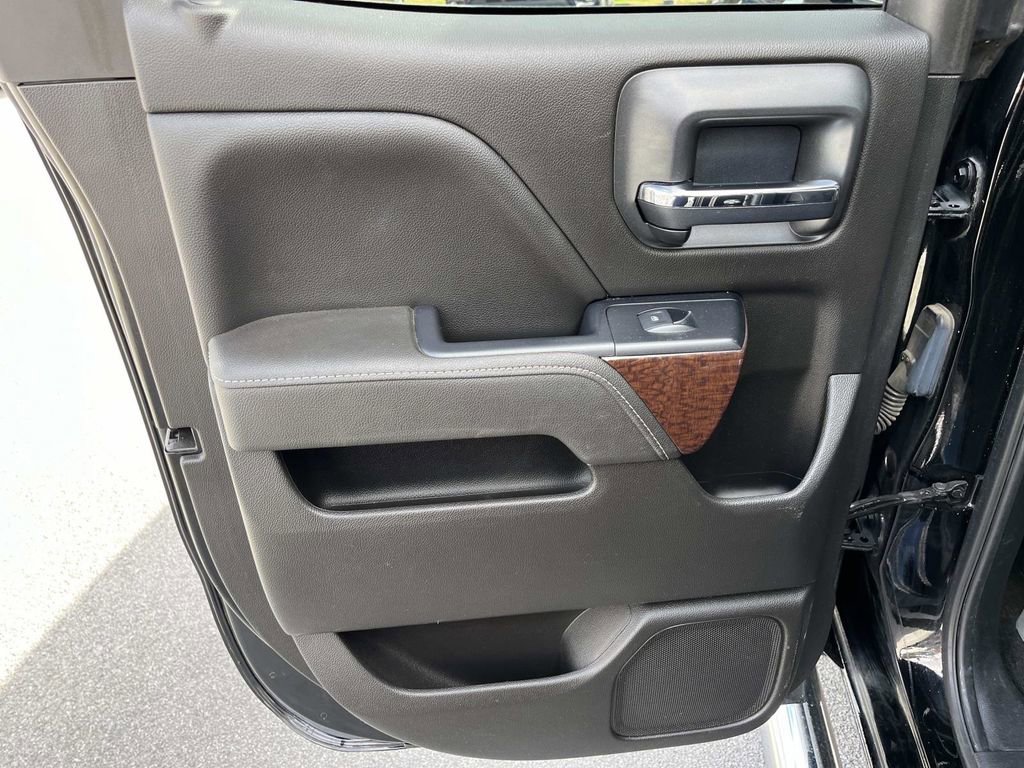 Used 2018 GMC Sierra 1500 SLE w/ SLE Value Package image 15