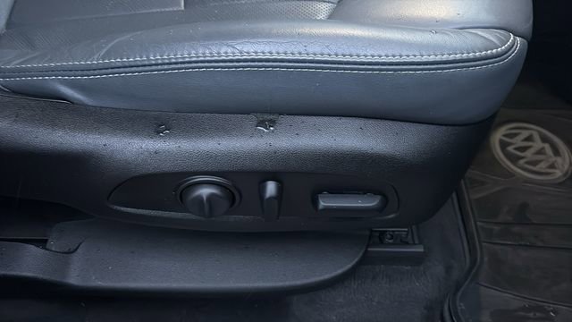 Used 2019 Buick Enclave Essence image 34