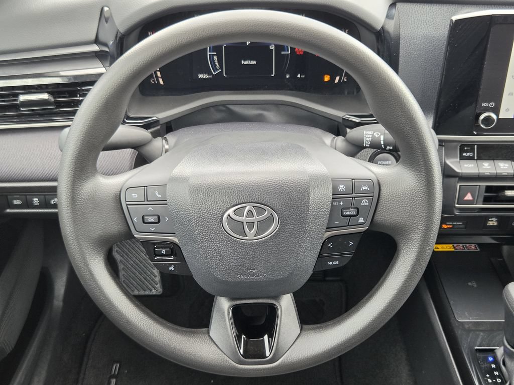 Used 2026 Toyota Camry LE FWD image 15