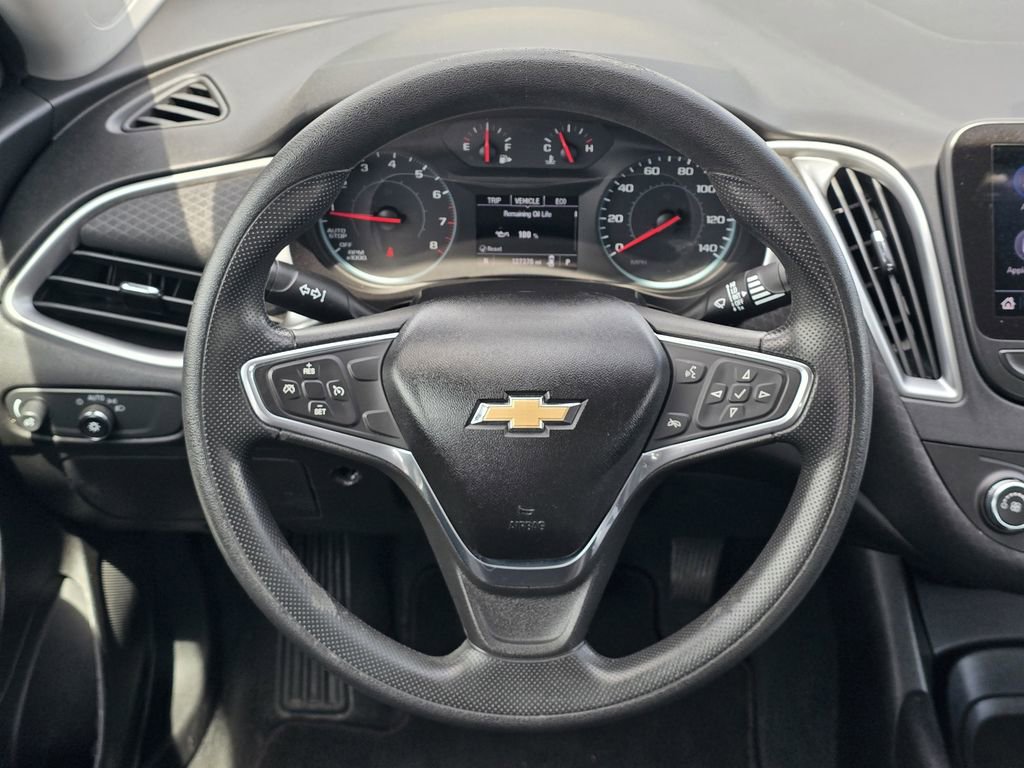 Used 2019 Chevrolet Malibu LS image 14