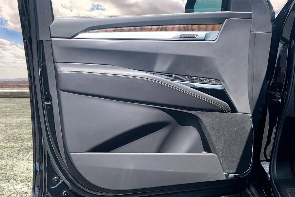 Certified 2026 Cadillac Escalade Platinum Sport w/ LPO, ONYX Package image 20