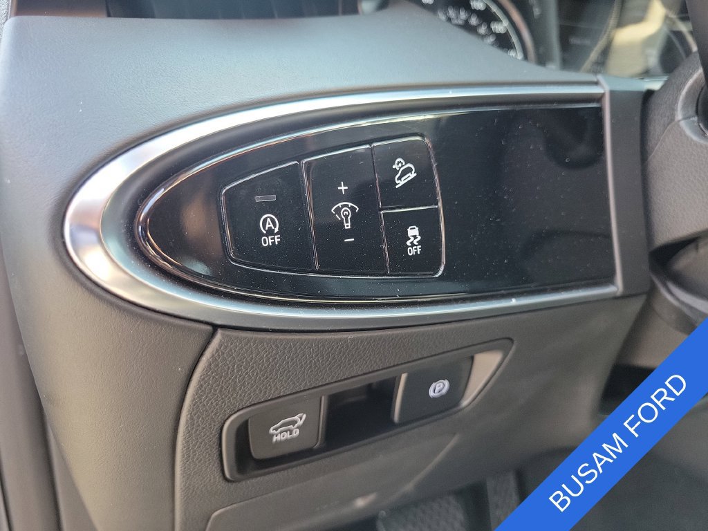 Used 2025 Genesis GV70 2.5T AWD/4WD image 14