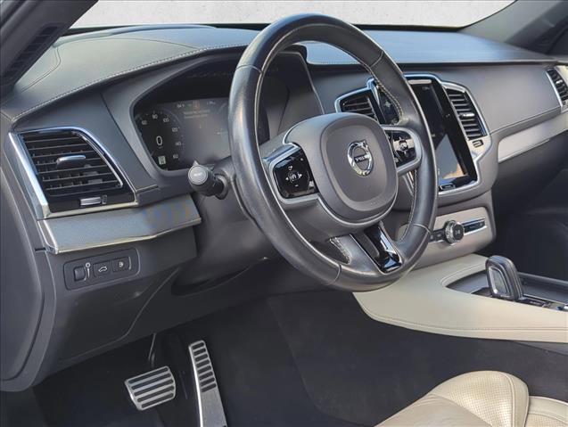 Used 2021 Volvo XC90 T8 R-Design w/ Advanced Package image 9