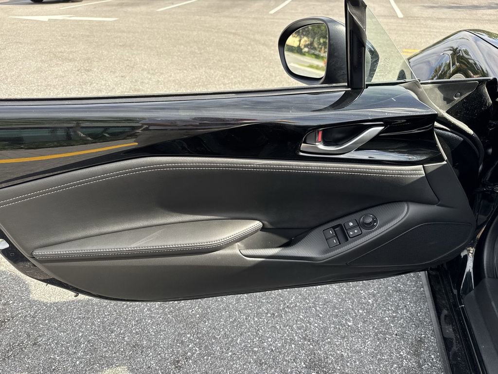New 2026 MAZDA MX-5 Miata Club w/ Interior Package image 38