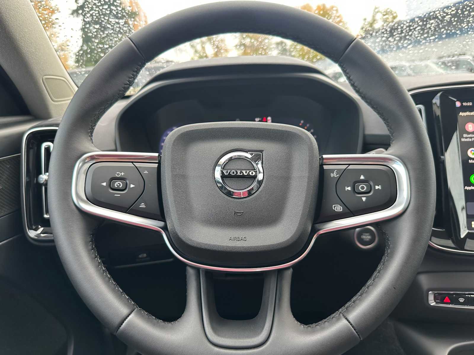 New 2026 Volvo XC40 B5 Plus w/ Climate Package image 24