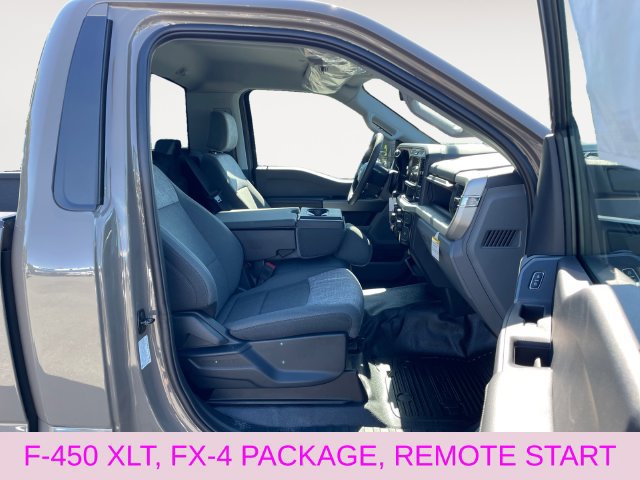 New 2027 Ford F450 XLT w/ 360-Degree Camera Package AWD/4WD image 14