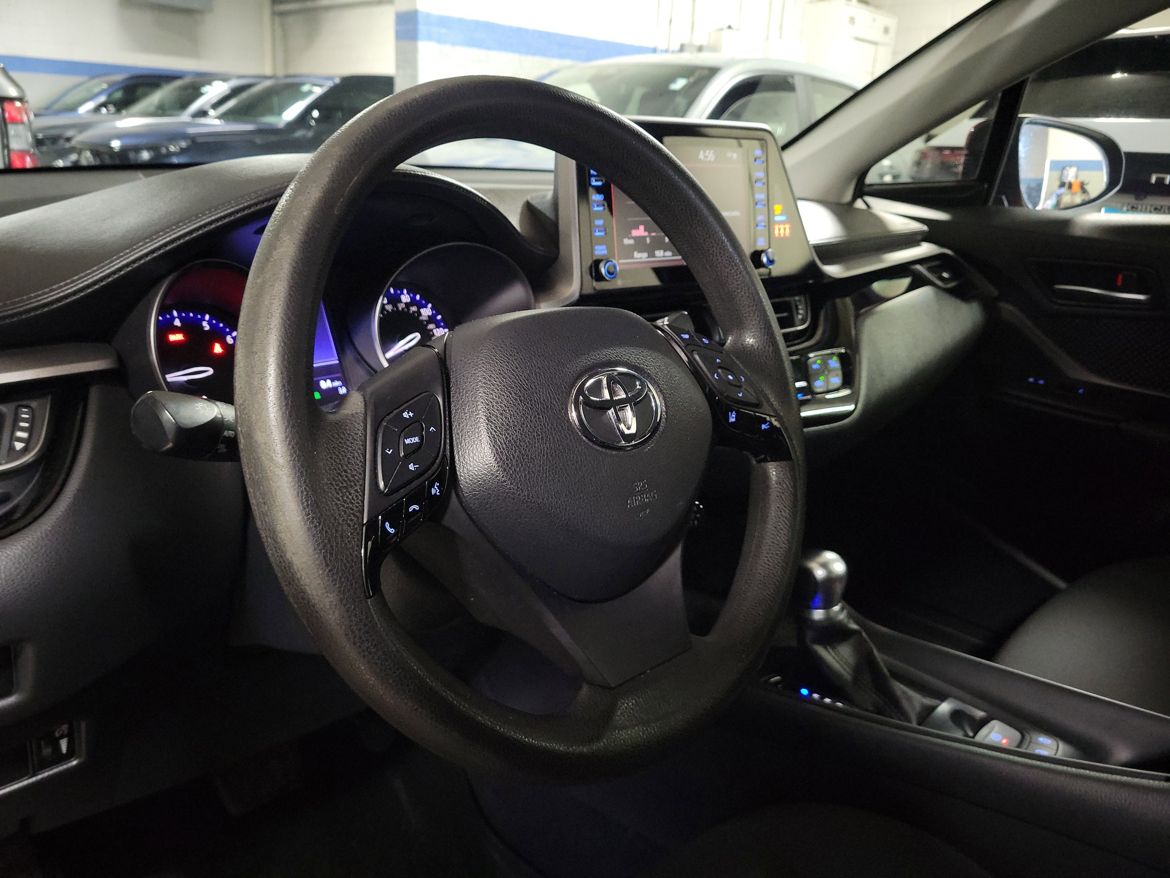 Used 2020 Toyota C-HR LE FWD image 15