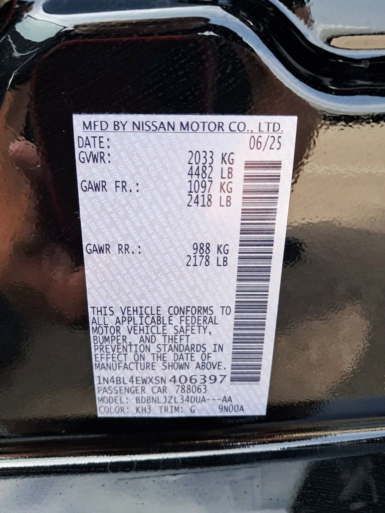 New 2025 Nissan Altima 2.5 SL AWD/4WD image 31