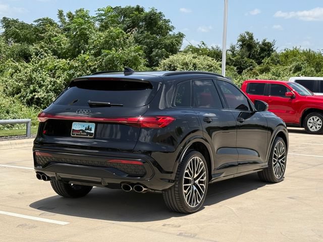 Used 2025 Audi SQ5 Prestige AWD/4WD image 4