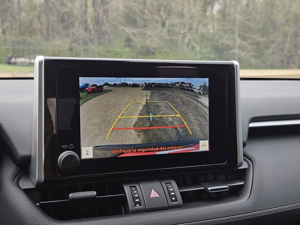 Used 2023 Toyota RAV4 XLE Premium image 23