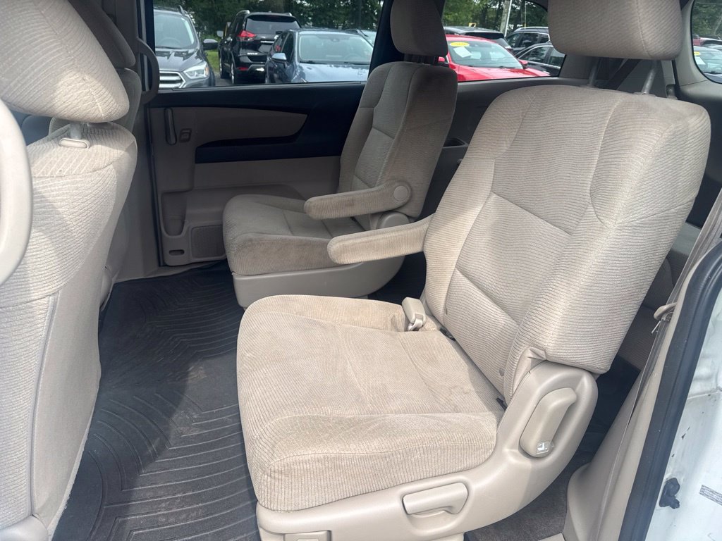 Used 2011 Honda Odyssey LX image 29
