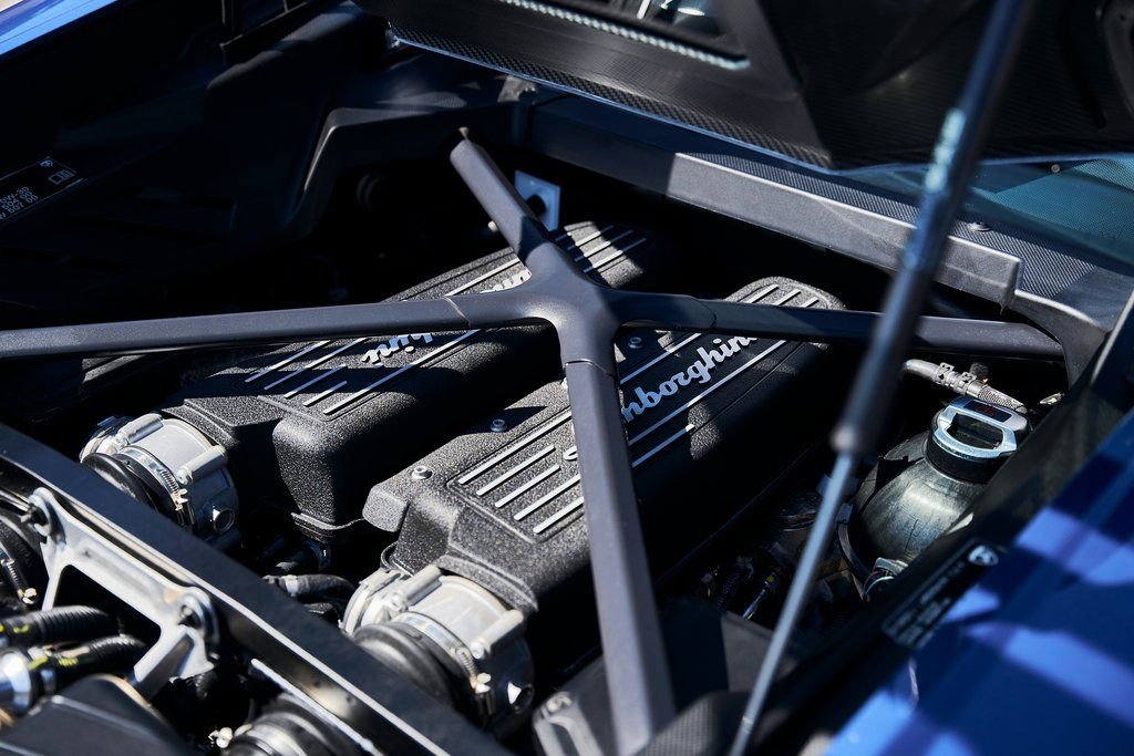 Used 2024 Lamborghini Huracan Tecnica image 27