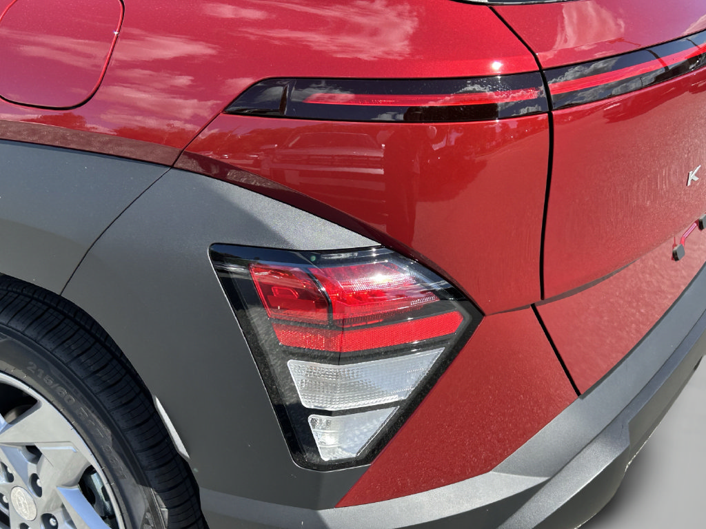 New 2027 Hyundai Kona SE FWD image 14