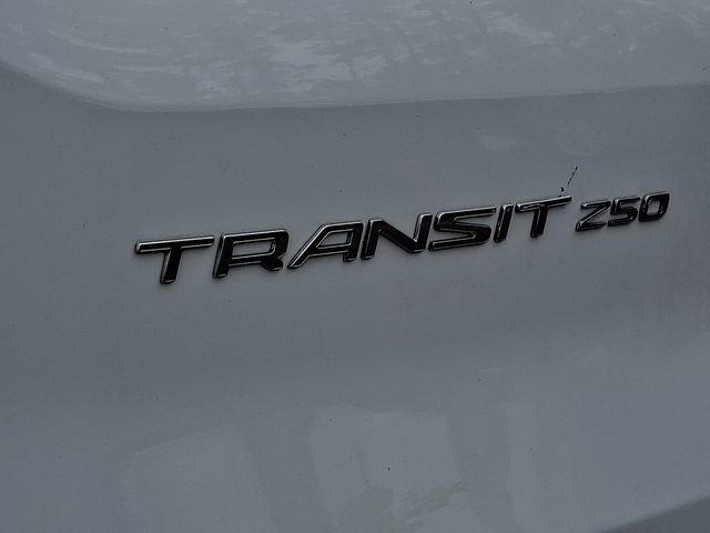 Used 2023 Ford Transit 250 Medium Roof AWD image 36